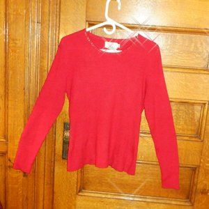 ~~~ BETA'S CHOICE ~~~ TOP / Pullover with Beads Around Complete Neckline